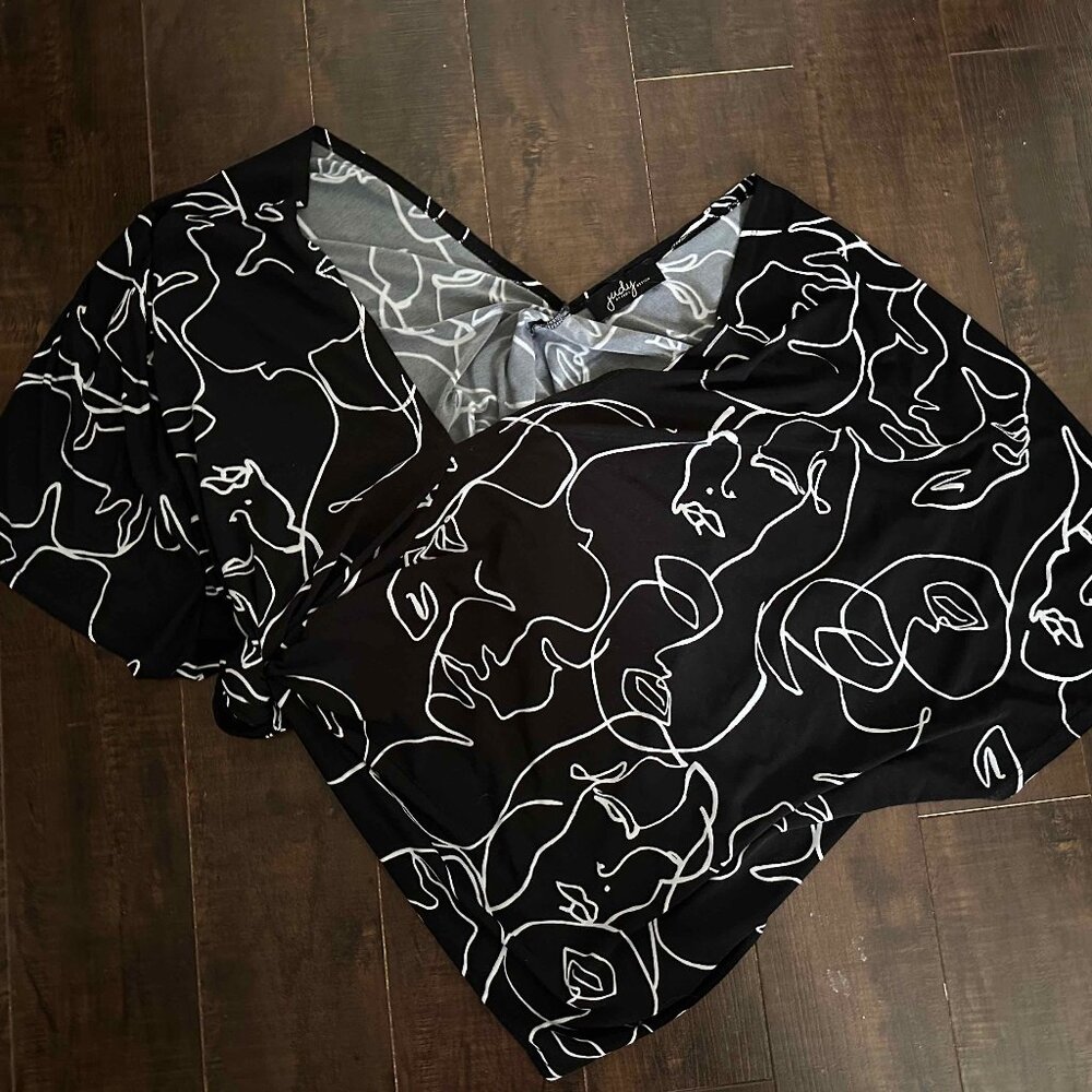 Judy Design Top